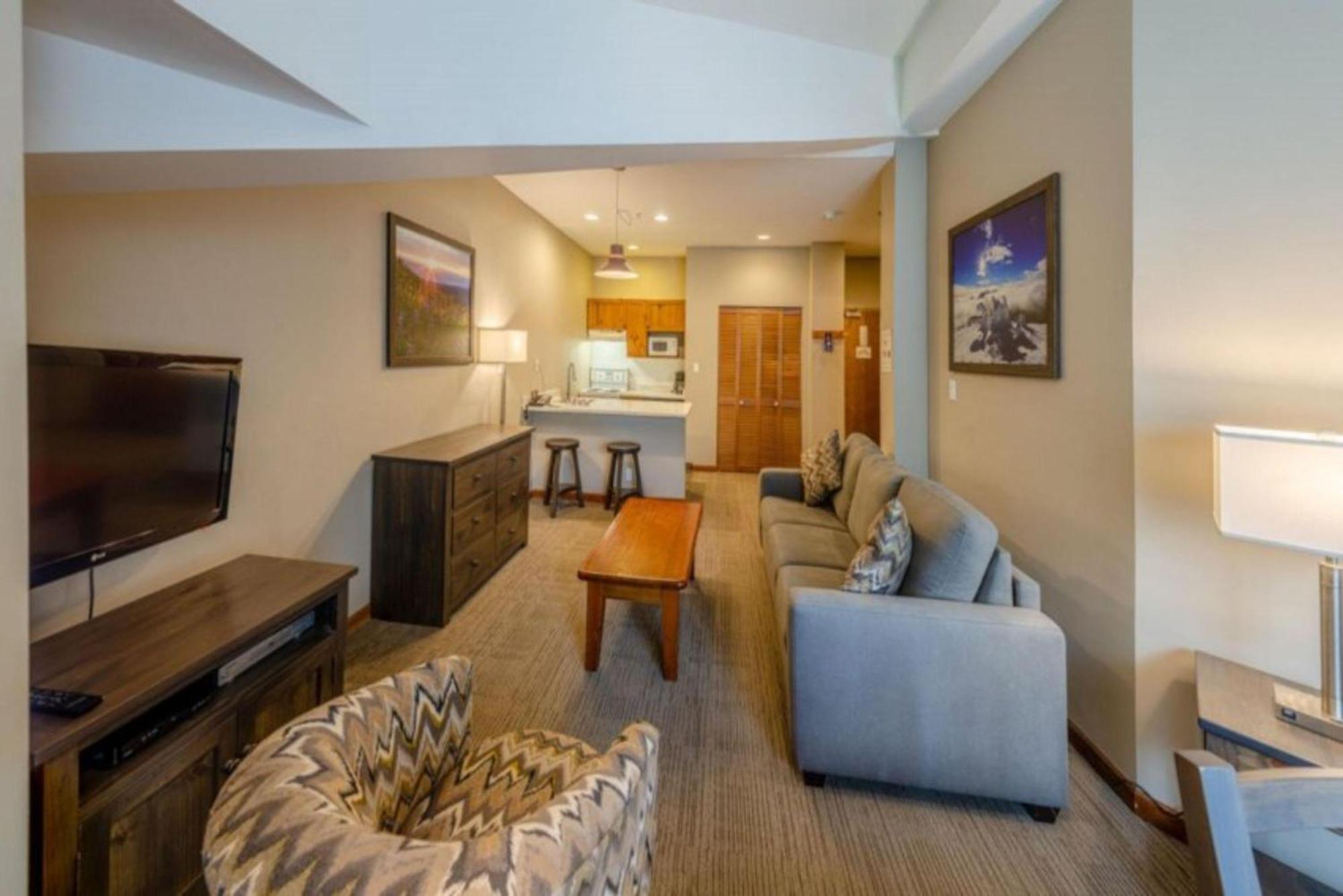 Cahilty Lodge Sun Peaks Exterior foto