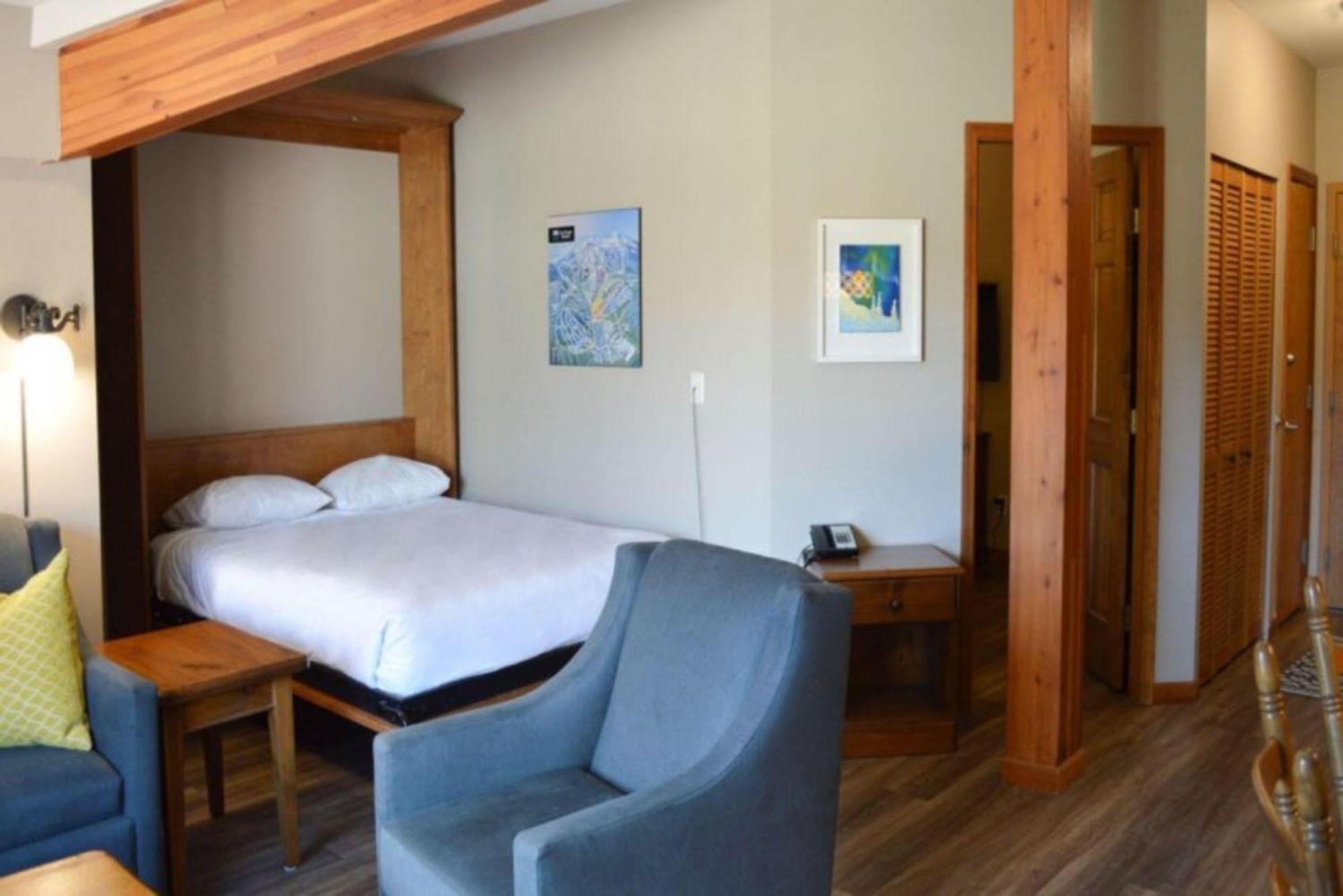 Cahilty Lodge Sun Peaks Exterior foto