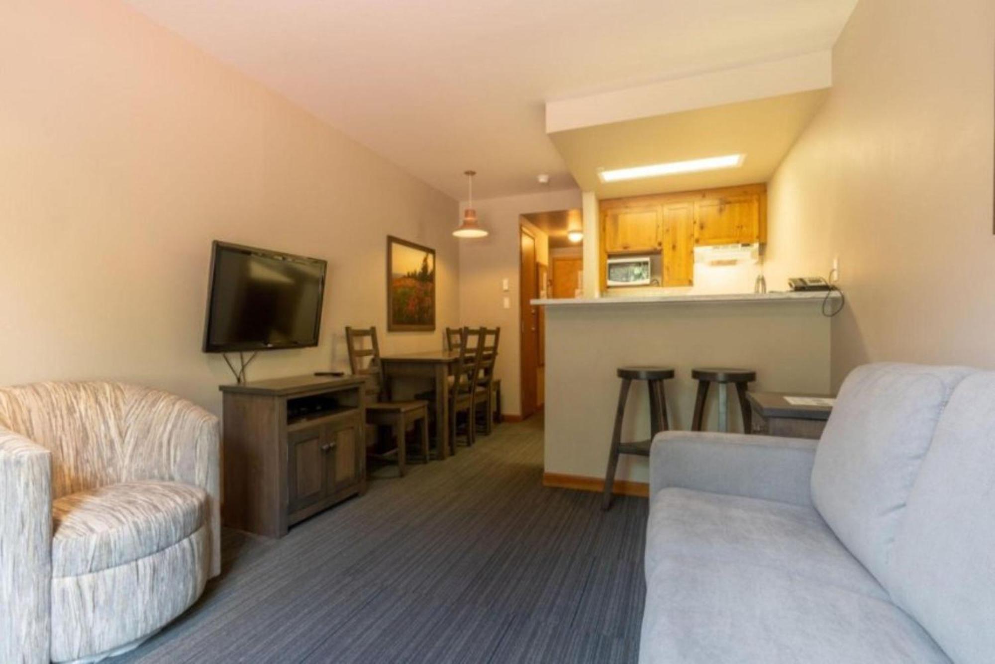 Cahilty Lodge Sun Peaks Exterior foto