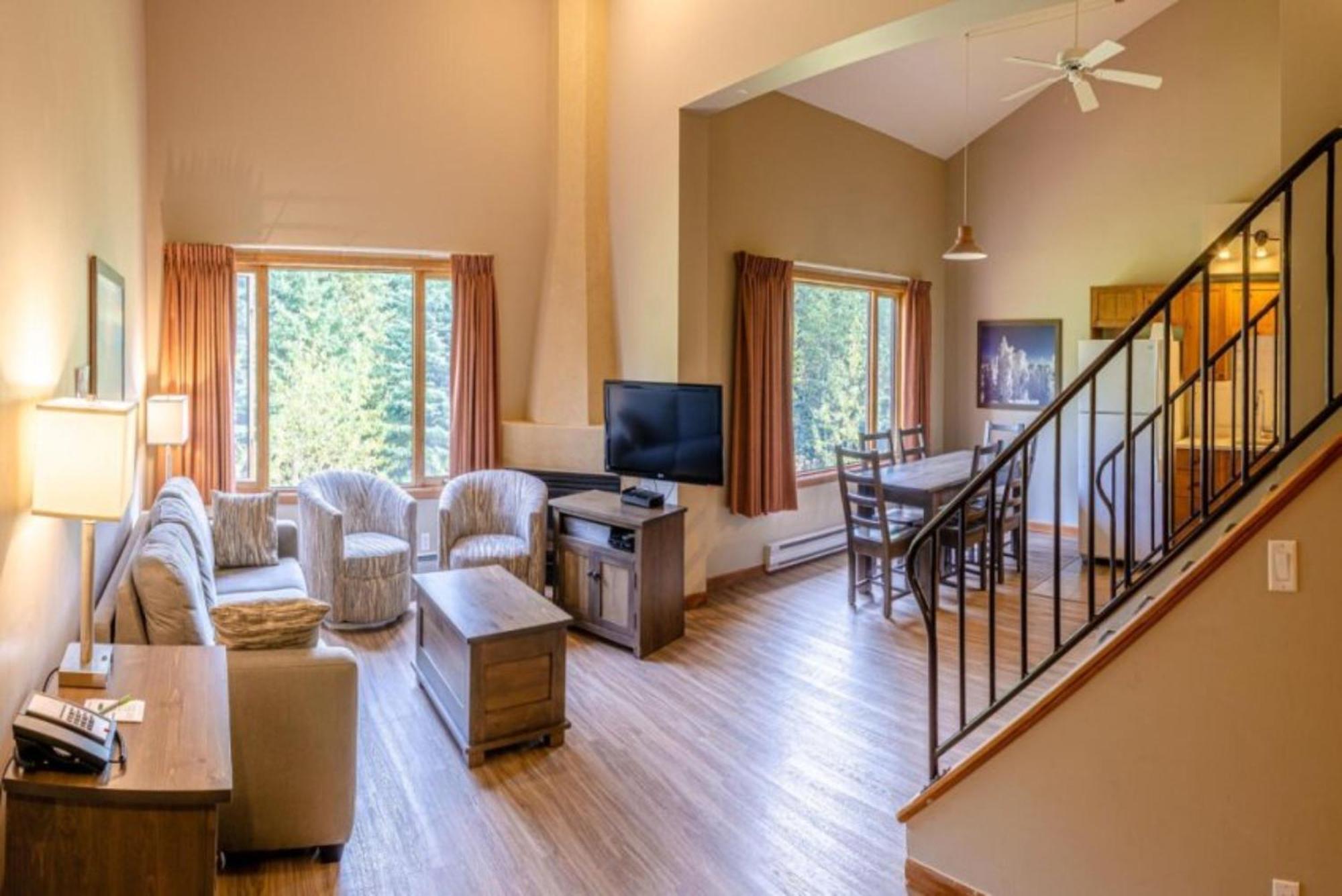 Cahilty Lodge Sun Peaks Exterior foto